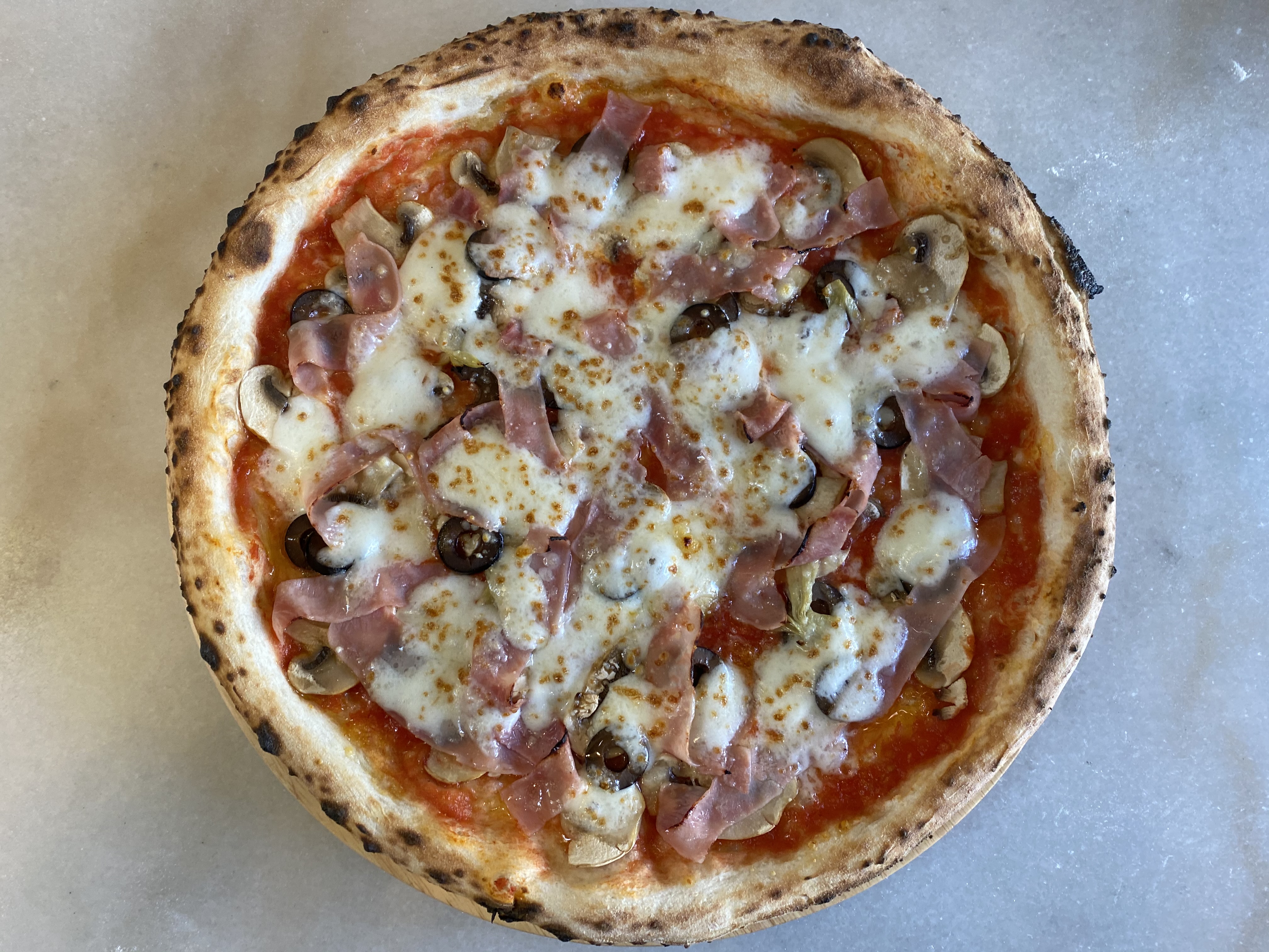 カプリチョーザ